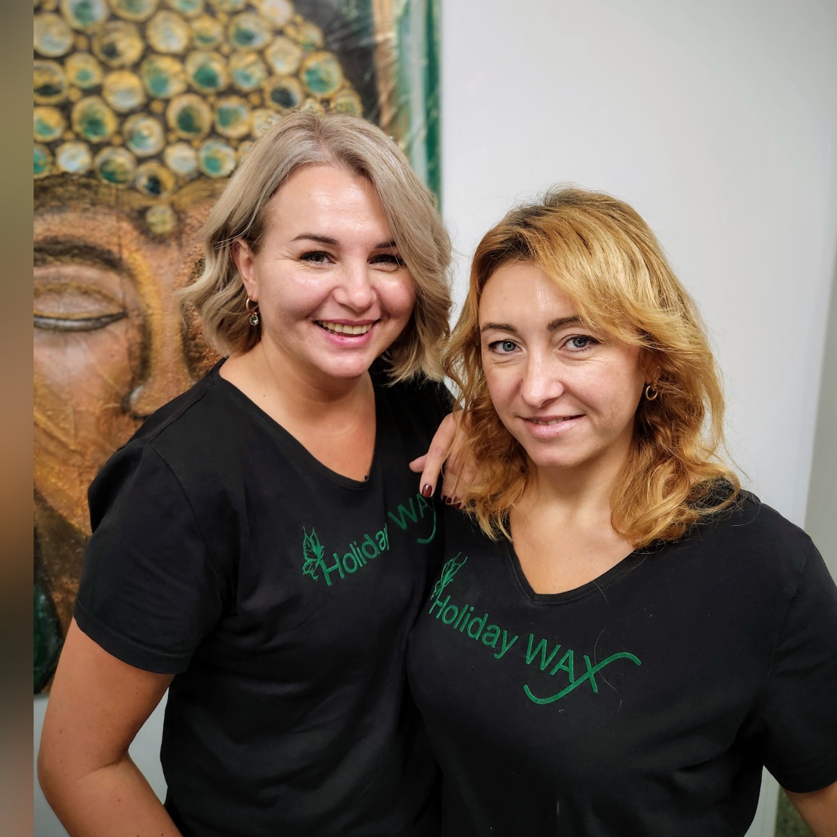 Ludmilla Herb und Tanja Hamm, Inhaberinnen von Holiday Wax in Siegen-Geisweid